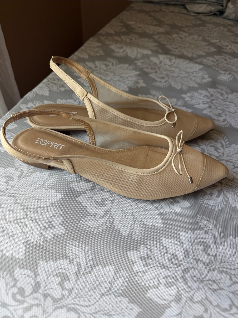 Esprit Nude Pointed Toe Slingback Flats with Bow Accent - Picture 5 of 6